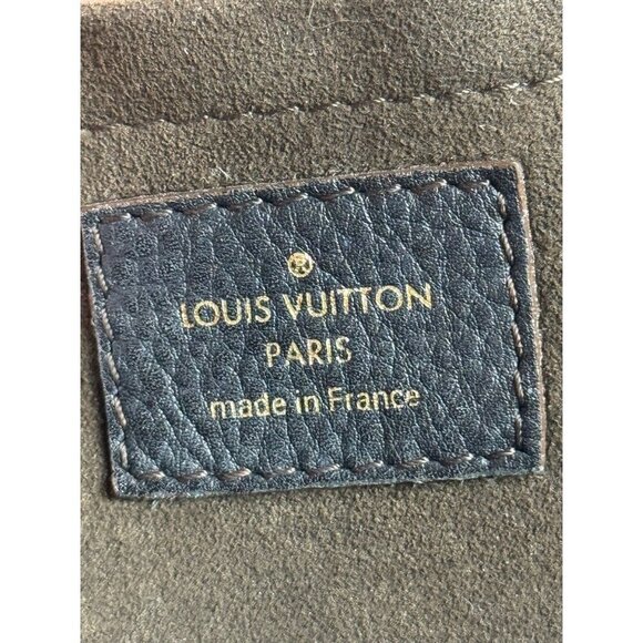 Louis Vuitton Purse Noir Black Leather Monogram Mahina Shoulder Bag Luxury Hobo - Picture 13 of 15